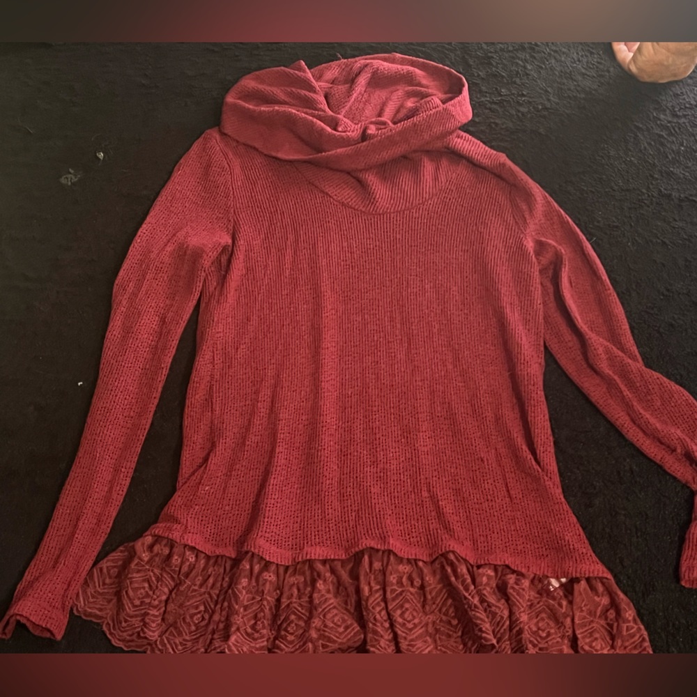 Ransom Burgundy Lightweight  Cowl Neck Sweater Size Medium